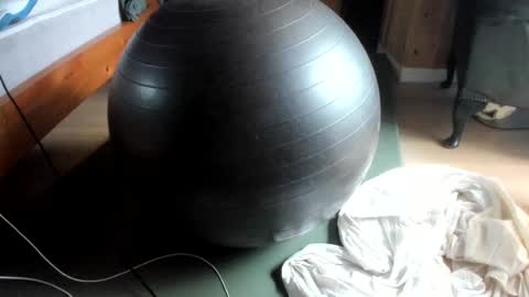 handncocknocum online show from 02-10-25, 02:37