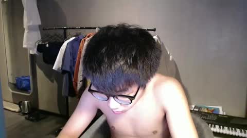 handsome_mannn online show from 03-20-26, 08:57