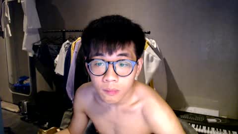 Snapshot of handsome_mannn chatting on 07-14-26, 10:48 handsome_mannn online show from 07-14-26, 10:48
