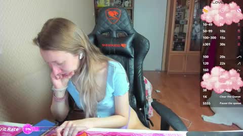 Mila online show from 11-24-25, 06:13