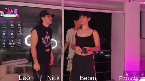 leonardfarrucknick and otis online show from 09-11-25, 11:27