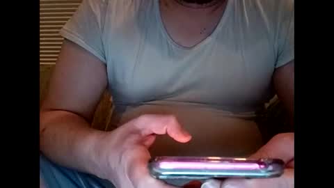 Handsomedaddy198923 online show from 03-04-26, 04:18