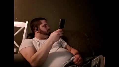 Handsomedaddy198923 online show from 03-22-26, 06:28