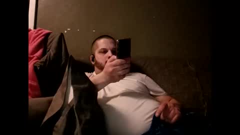 Handsomedaddy198923 online show from 04-06-26, 04:46