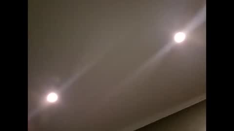 Handsomedaddy198923 online show from 04-12-26, 06:07