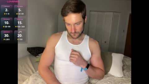 handsumhung online show from 12-14-25, 07:07