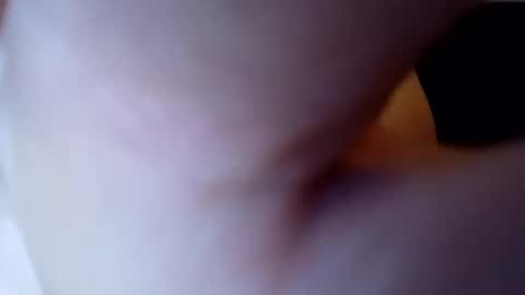 Snapshot of handsumload_11 chatting on 09-17-25, 08:05 handsumload_11 online show from 09-17-25, 08:05