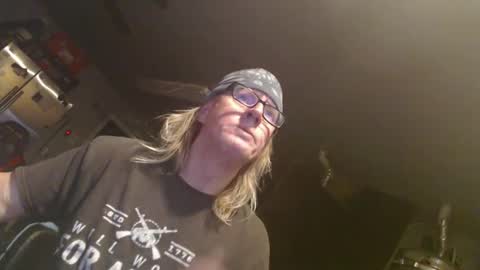 Snapshot of handyman5303 chatting on 02-07-25, 04:46 Handystudman online show from 02-07-25, 04:46