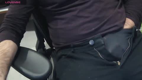 handyman732438 online show from 03-31-26, 02:39