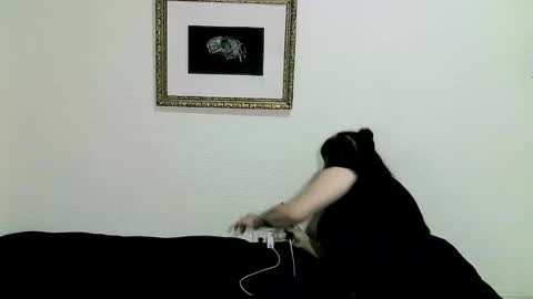 Snapshot of hanna99moon chatting on 11-19-25, 12:38 JUANA online show from 11-19-25, 12:38