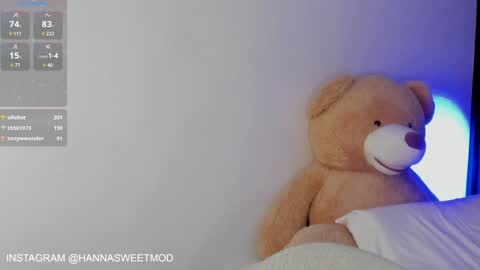 Snapshot of hanna_1sweet chatting on 12-22-24, 11:31 hanna online show from 12-22-24, 11:31