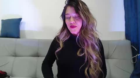 Hanna  online show from 12-03-25, 02:30