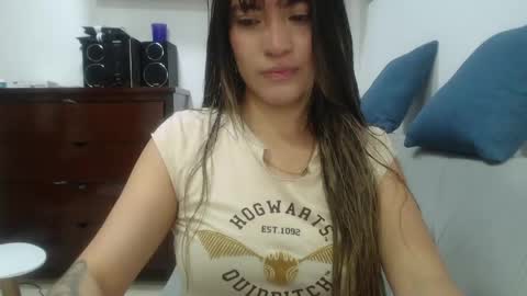 Hanna  online show from 04-21-26, 12:00