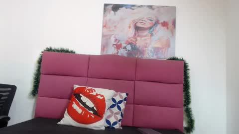 Snapshot of hanna__palmer1 chatting on 12-06-24, 11:44 Hanna Palmer online show from 12-06-24, 11:44