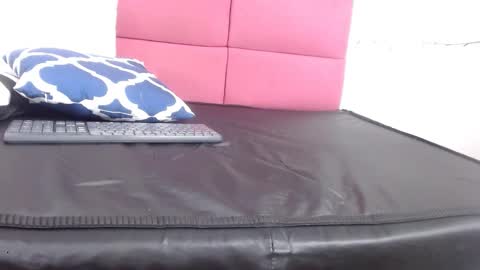 Snapshot of hanna__palmer1 chatting on 01-09-25, 08:01 Hanna Palmer online show from 01-09-25, 08:01