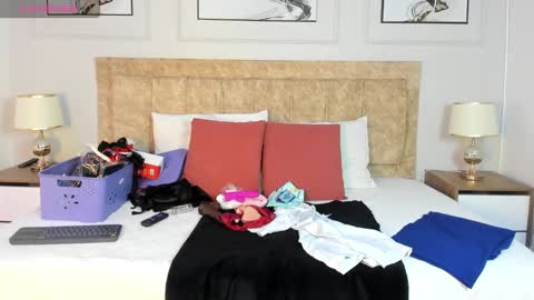 Snapshot of hanna_daze chatting on 02-20-26, 11:22 hanna_daze online show from 02-20-26, 11:22