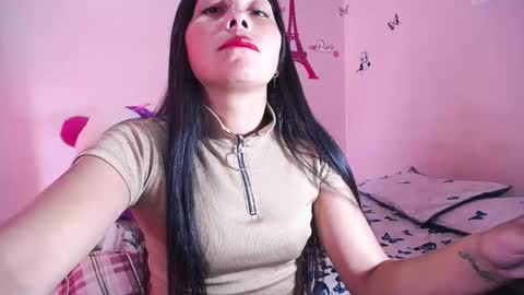 Snapshot of hanna_girl21 chatting on 02-09-26, 06:45 HANNA online show from 02-09-26, 06:45