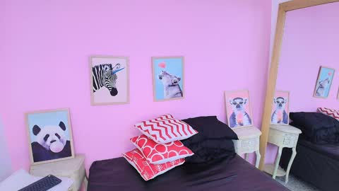  Hanna  online show from 12-19-24, 10:56