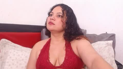 Snapshot of hanna_grray chatting on 07-28-26, 03:21 Hanna online show from 07-28-26, 03:21