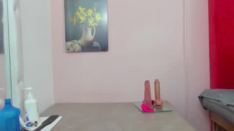 hanna_hornyx20 online show from 10-26-25, 01:11