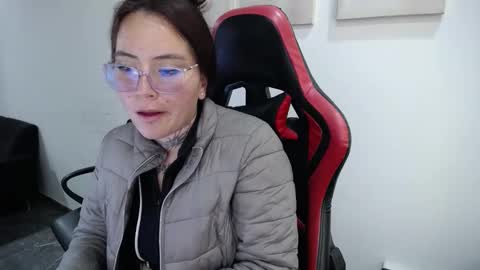 mara online show from 03-12-26, 07:53