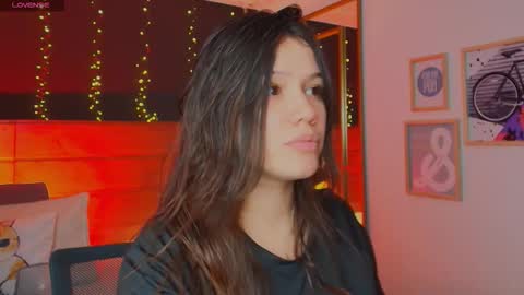 Hanna online show from 11-29-25, 02:47