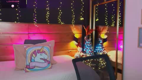 Hanna online show from 11-29-25, 08:23