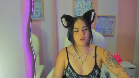 hanna_moly online show from 01-20-25, 08:40