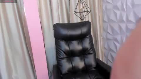 hannabackerr online show from 06-30-26, 11:44