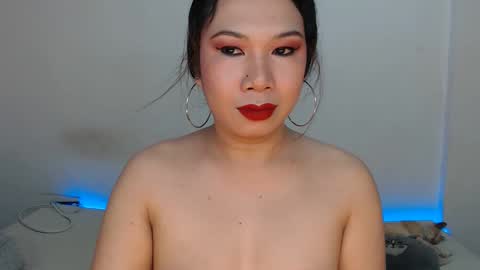 Hannah online show from 05-30-26, 03:47
