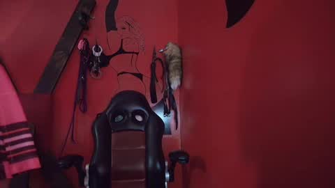 Hanna online show from 09-11-25, 03:12