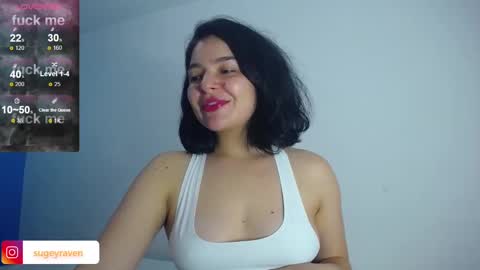 Snapshot of hannaconor chatting on 03-05-25, 01:10 Aurora Sky online show from 03-05-25, 01:10