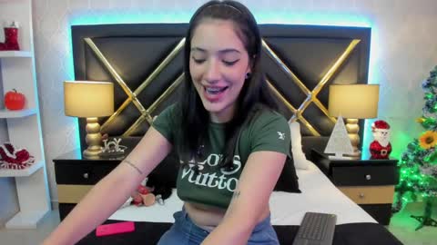 HannaDawsons online show from 12-30-24, 11:28