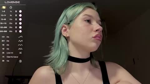 Hannah Allin online show from 02-25-25, 05:36