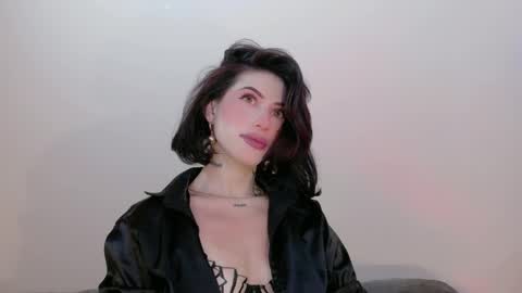 Hannah  online show from 04-13-26, 02:17