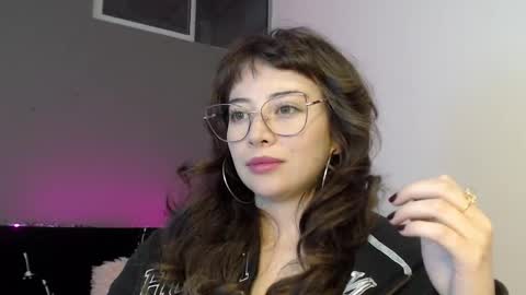 HannahHexx online show from 04-15-26, 02:07