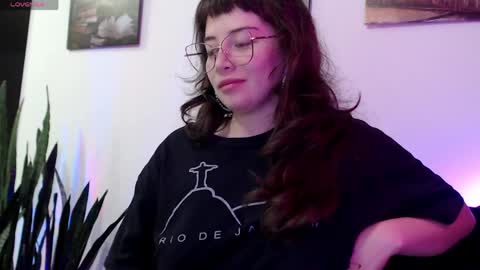 HannahHexx online show from 05-27-26, 01:57