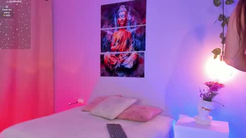 Hannah online show from 03-06-25, 04:41