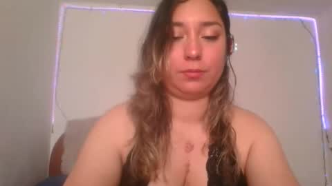 hannahevans2 online show from 01-19-26, 02:43