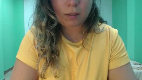Snapshot of hannahevans2 chatting on 04-22-26, 02:36 hannahevans2 online show from 04-22-26, 02:36