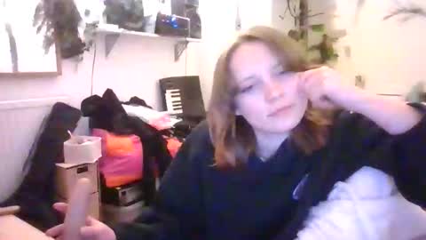 Hannah online show from 04-06-26, 08:54