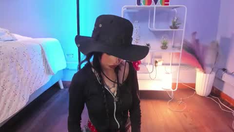 Hannah online show from 02-11-26, 12:32