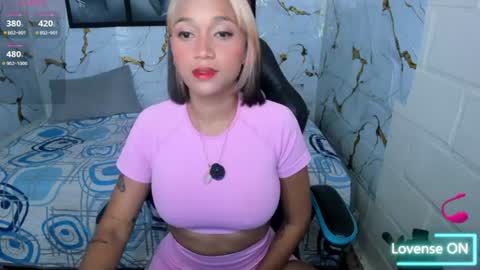 hannasteyl2 online show from 07-28-26, 12:48