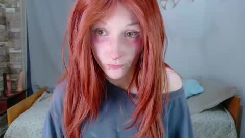 Snapshot of hannaxo1 chatting on 06-24-26, 01:04 Hannah online show from 06-24-26, 01:04