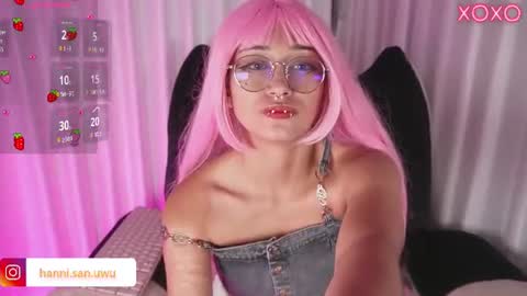 hanni online show from 06-18-26, 04:02