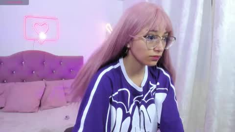 HANNI  online show from 11-27-25, 12:07