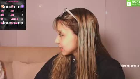 Hannie  online show from 07-12-26, 01:07