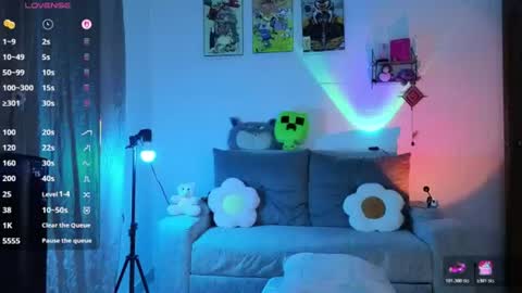 HANNY online show from 06-18-26, 01:50