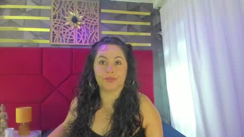 Snapshot of hanny_bliss chatting on 06-26-26, 11:36 Hanny online show from 06-26-26, 11:36