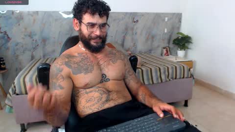 hanz_col online show from 04-10-26, 03:34